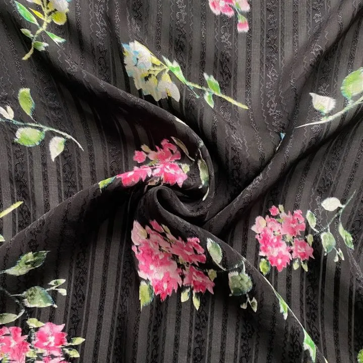 Блацк Стрипе Јацкуард Силк Сатен